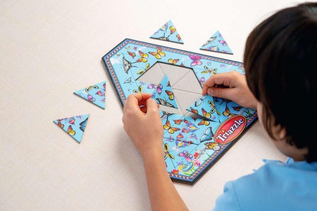 Think Fun Triazzle Picture-Matching Brainteaser – Engaging Brain Puzzle for Kids & Adults | Award-Winning Game | Enhances Memory & Problem-Solving Skills | Butterflies Edition