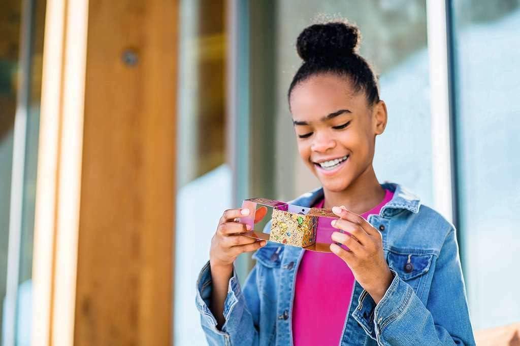 ThinkFun Blockchain (Pirates) STEM Toy and Logic Game for Boys and Girls Age 8 and Up – The Addictive Brainteaser Puzzle